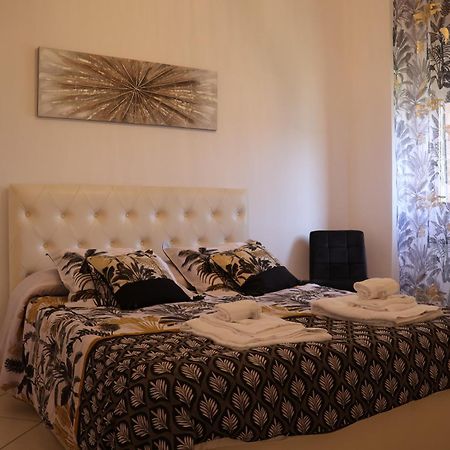 Relax In Trastevere Rome - Independent Apartment מראה חיצוני תמונה